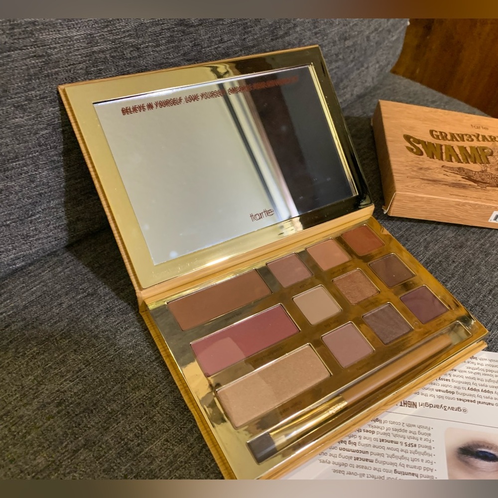 Limited Edition Tarte Graveyard Girl Swamp Queen Pallet- Unused - Picture 3 of 5